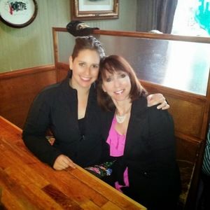 Meet your Posher, Janet